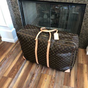 Louis Vuitton Monogram Canvas Sirius 70 single-compartment soft-sided suitcase
